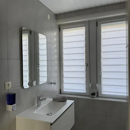 Appartement Des 3 Pays. 2 Mn De Bâle+ Free Parking